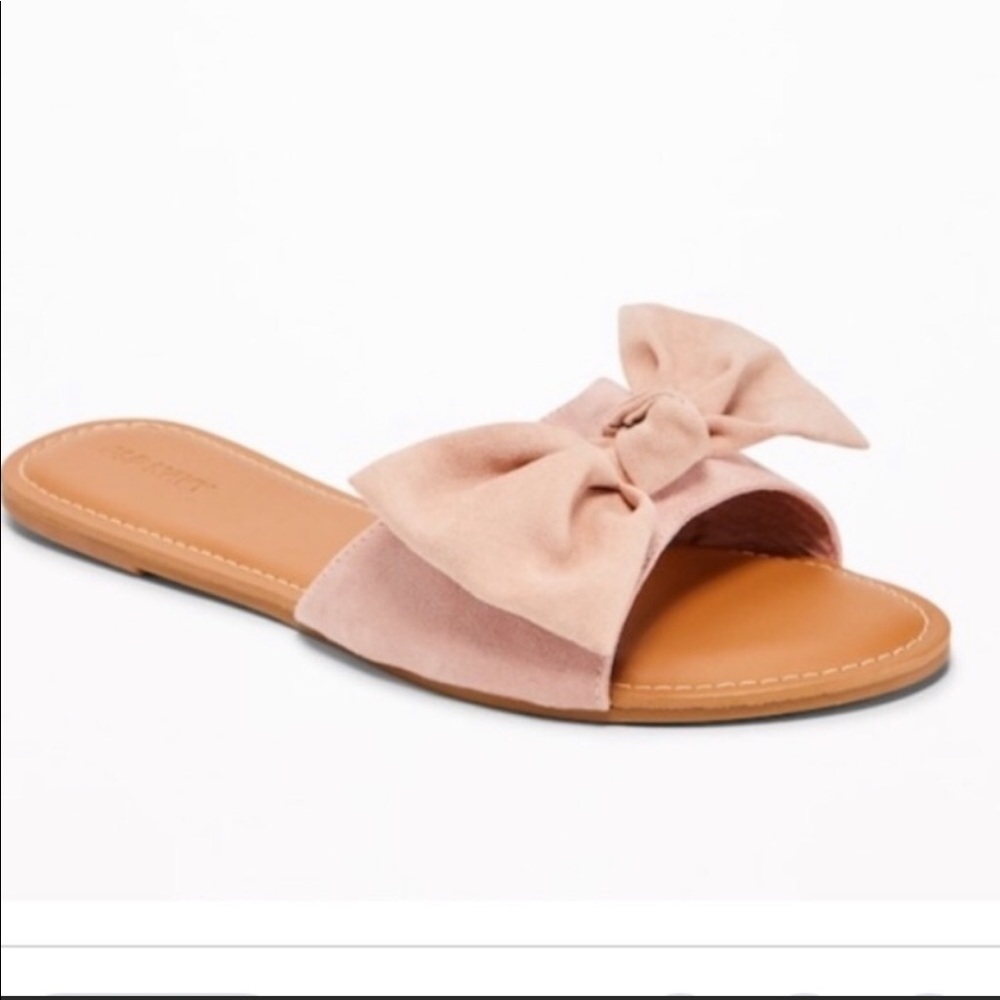 Old navy brush bow sandal slip on